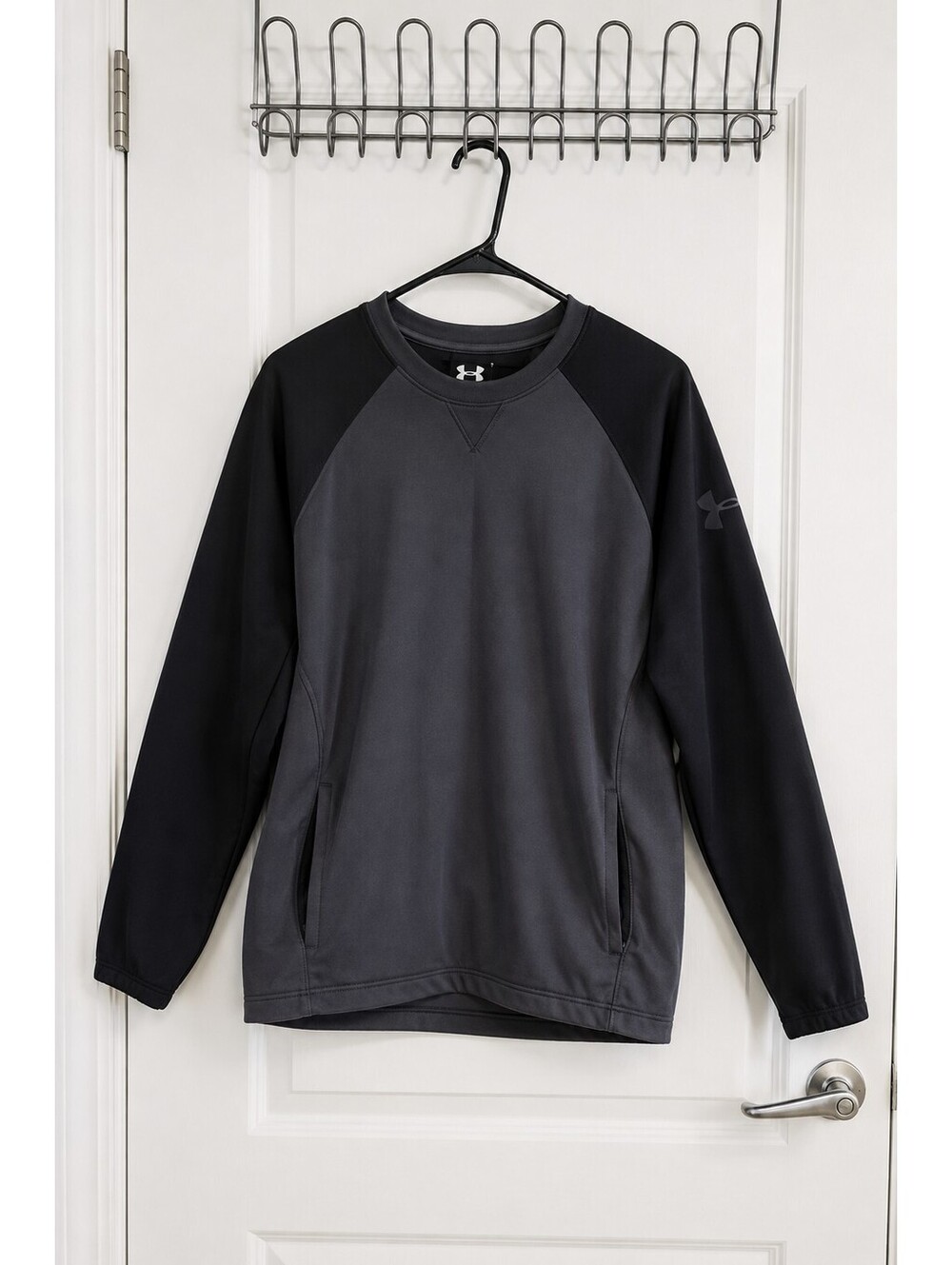Under Armour Men’s ColdGear Infrared Pullover Sweatshirt Black Gray Long Sleeve